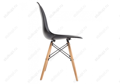 Стул Eames PC-015