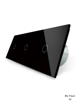Трёхклавишный сенсорный выключатель livolo на 3 поста чёрного цвета