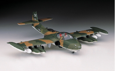 Сборная модель: (Hasegawa 00142) Штурмовик ВВС США A-37A/B DRAGONFLY