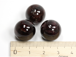 Шар Гранат Альмандин в ассортименте, Индия (15,5 - 16 мм, 7-8 г) №35922