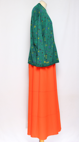 Джемпер  "МЕЛКИЕ ЦВЕТОЧКИ" зеленый до р.52