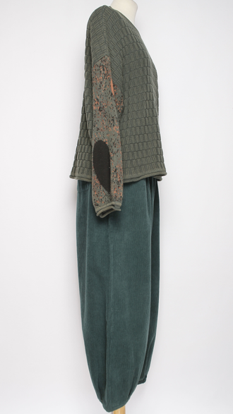 Брюки Бохо вельветовые "Бананы крупный вельвет" малахит, мокко  р.50-54