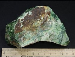 Опал зеленый, Казахстан (90*83*44 мм, 313 г) №19120