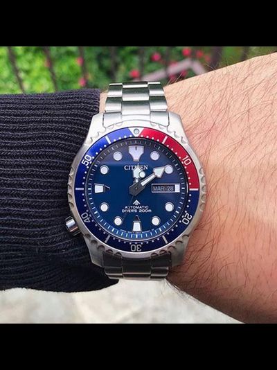 Наручные часы Citizen NY0086-83L