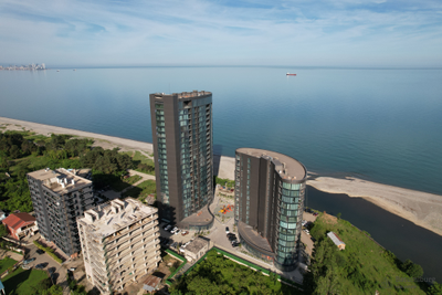 Продаётся студия с ремонтом и мебелью, в уже построенном доме, на берегу Чёрного моря. Грузия. ЖК "Tropical Garden" - 1625$/м2