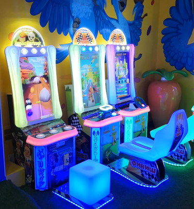 Детский игровой аппарат «Вертикальная Мото Гонка»