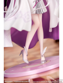 Фигурка 1/8 Коломбина Гипоселениа (Columbina Hyposelenia Carnival Gathering Ver. Gift+)