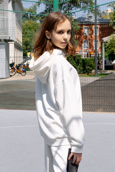 Худи с боковыми карманами