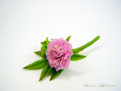 Брошь "Веточка розового пиона"