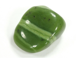 Нефритовый жад, галтовка, Канада (28*22*15 мм, 15 г) №35152