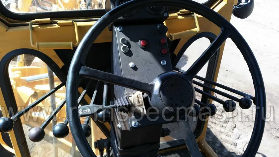 Автогрейдер ДЗ-180 после полного капремонта