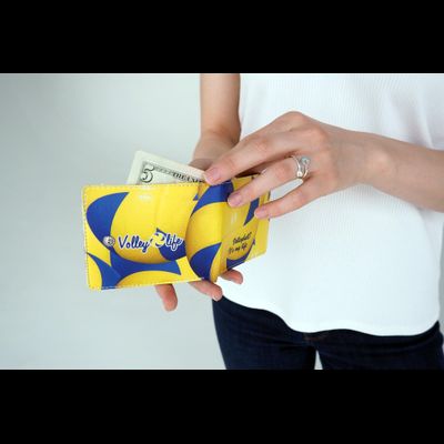 Кошелёк "Mikasa"