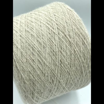 MILLEFILI art.GARZSOFTYAK Nm. 640 метров в 100 граммах 75% WO (шерсть), 8% WY ( шерсть яка), 15% PA, 2% PL Цв. 80014 овсянка