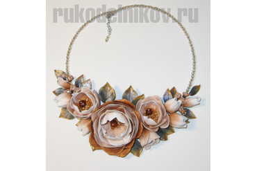 колье из полимерной глины