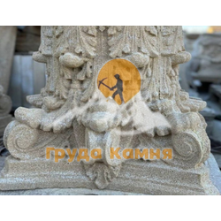 Капитель каменная резная