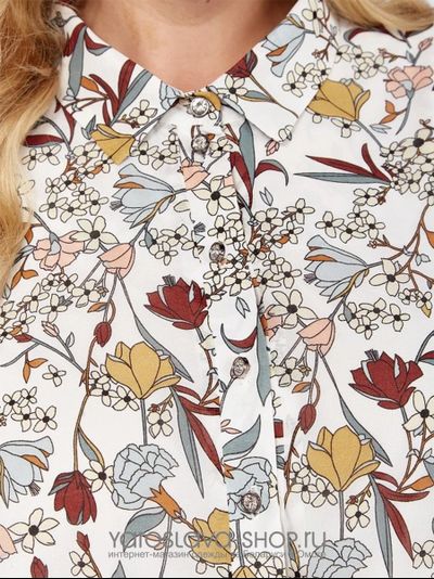 Платье из шифона молочного цвета с растительным орнаментом