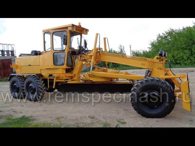Автогрейдер дз-180