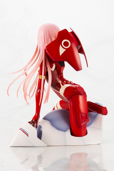 Фигурка 1/7 Зеро Ту (Zero Two)