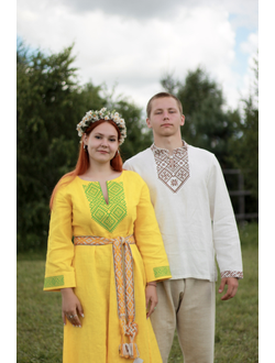 plate-v-slavanskom-stile-makosh-figuristaya