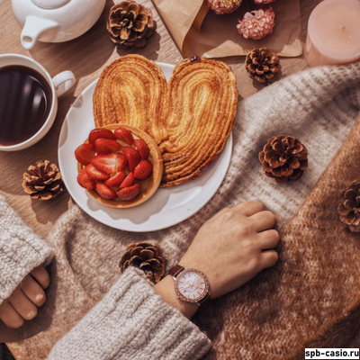 Часы Casio Sheen SHE-4052PGL-4AUEF