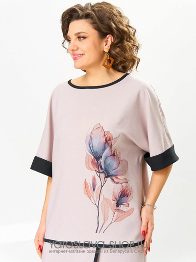 Пудровый брючный комплект с принтом "цветок"