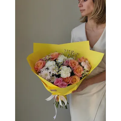 Букет цветов на 8 марта № 749