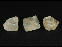 Топаз, кристалл, "дикий", в ассортименте, Россия, Забайкальский край (10-12 мм, 0,7-1 г) №36023