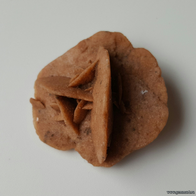 Гипс - "Роза пустыни"