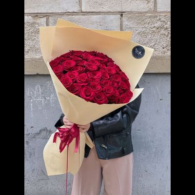 АКЦИЯ!!! 55 красных роз 80 см