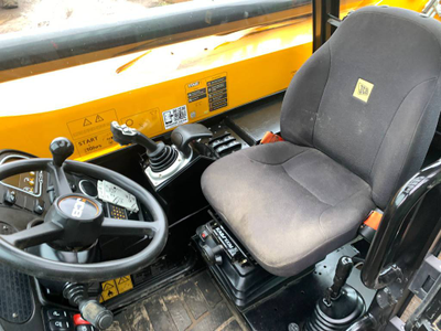 Телескопический погрузчик JCB 540-170, 2023