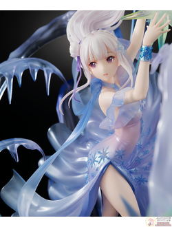Фигурка 1/7 Эмилия (Emilia Crystal Dress Ver.)