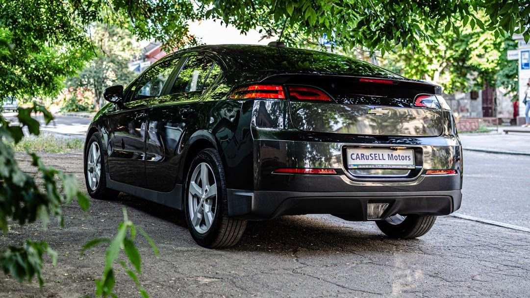 Chevrolet Volt 2015 в наличии во Львове