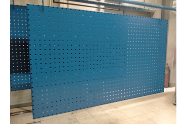 Перфорированный экран для инструментов с креплением на стену 1700х1000х1,5 