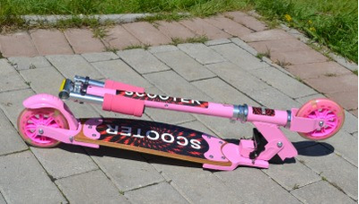 САМОКАТ SCOOTER С ДЕРЕВЯННОЙ ДЕКОЙ (РОЗОВЫЙ)
