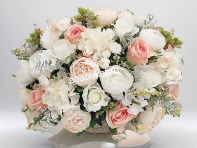 Популярная Композиция из искусственных цветов в кашпо № КВВ037