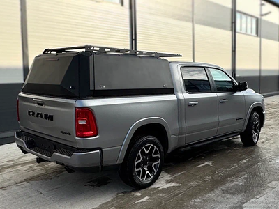 Кунг алюминиевый 3-дверный HAL со скрытой передней стойкой для RAM 1500 2018+ 5,7ft (короткий кузов)