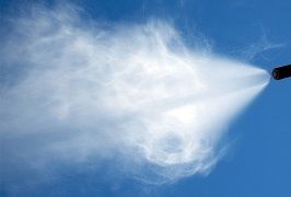 распыление тумана