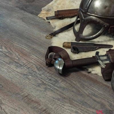 Кварцвиниловая плитка Fine Floor Wood Дуб Этна FF-1418 43 класс толщина 2.5 мм с фаской клеевая 3.88 м2