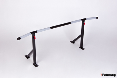 Турник настенный со средним и широким хватом, черный