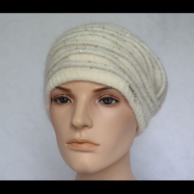 Женский берет рельефными полосами Vizio Италия 6938 белый с бежевым