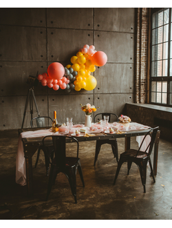 Оформление взрослого дня рождения в нежных оттенках № 1467