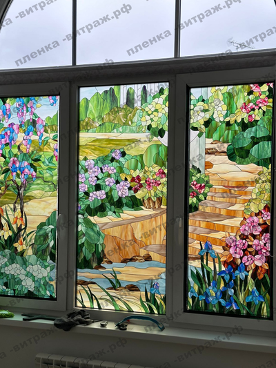 Витражная пленка, витражная пленка самоклеющаяся под заказ,пленочный витраж в классическом стиле