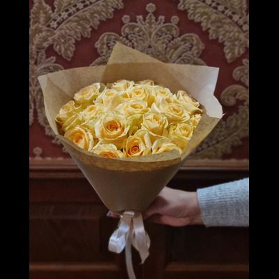 Роза Россия 40 см 19 шт