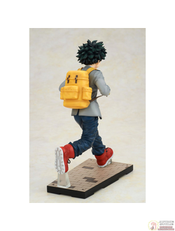 Фигурка 1/8 Изуку Мидория (Izuku Midoriya School Uniform Ver.)