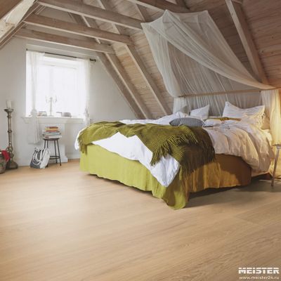 Паркетная доска Meister Дуб Натур Чистый 8906 HD400L