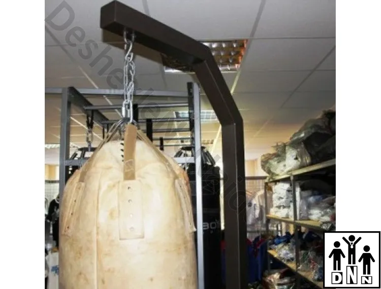 Стойки для боксёрских мешков