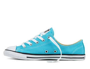 Dainty blue converse hotsell