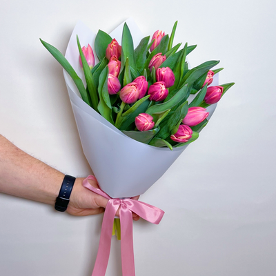 Букет пионовидных тюльпанов 15 шт Columbus