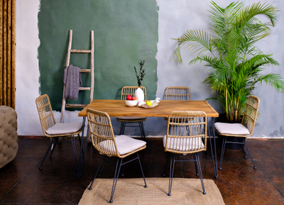 Обеденная группа Sharlotte M