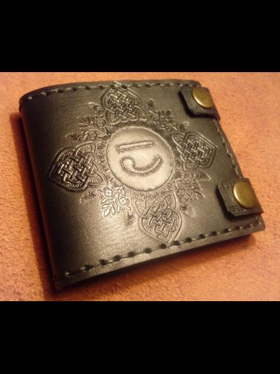 С чертогом Лебедя